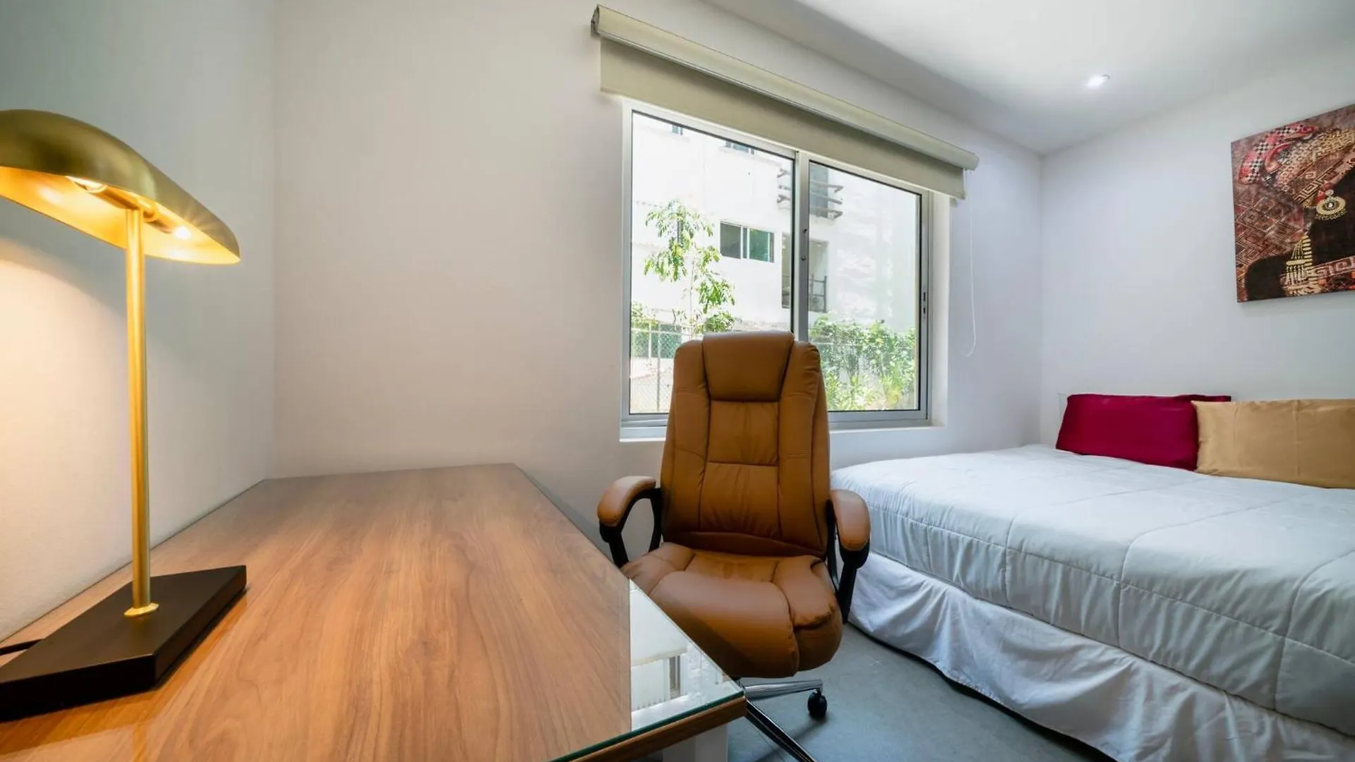 Condo Valentine 5 Star, 4 Pools, Gym, Concierge Services, 24-Hr Security Playa del Carmen Casa de Férias