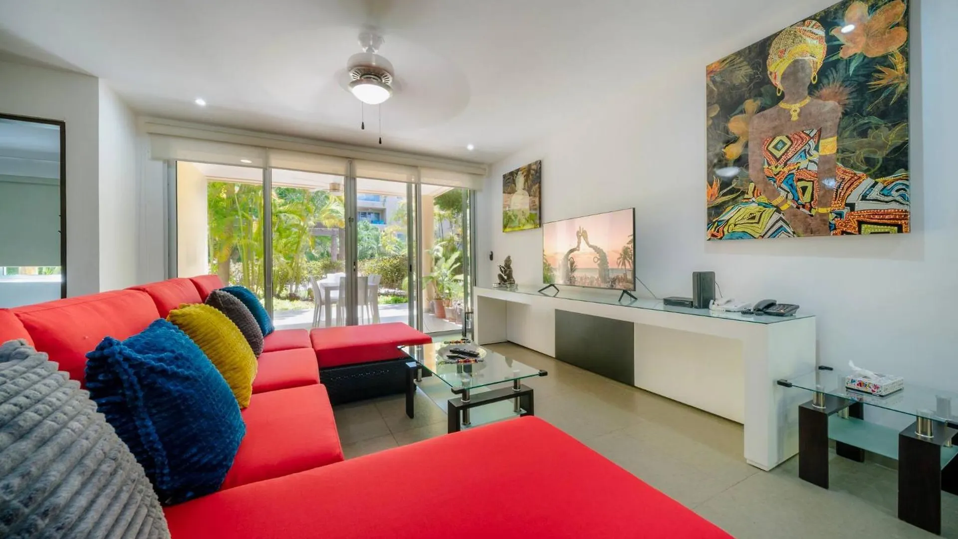 Condo Valentine 5 Star, 4 Pools, Gym, Concierge Services, 24-Hr Security 신데 델 카르멘 펜션